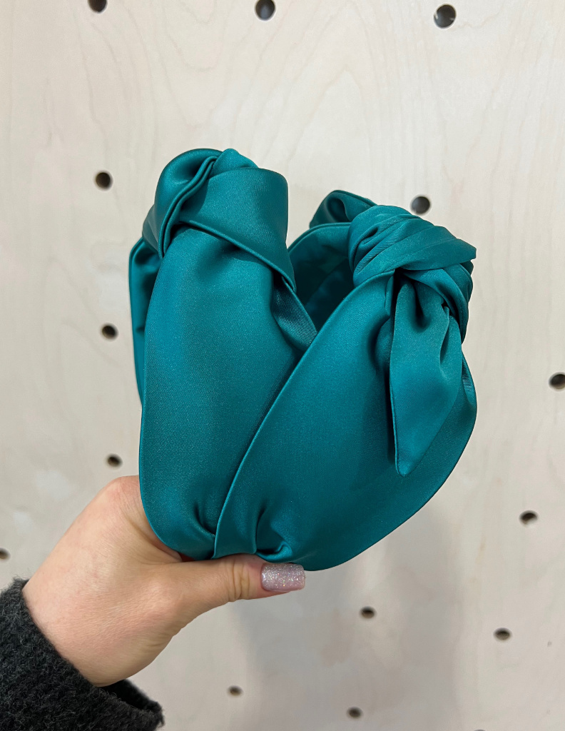 Matu Stīpiņa ar banti Ocean Green Satin